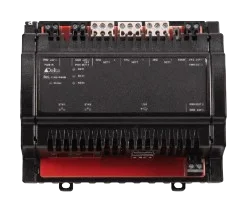 Red5-PLUS-ROOM